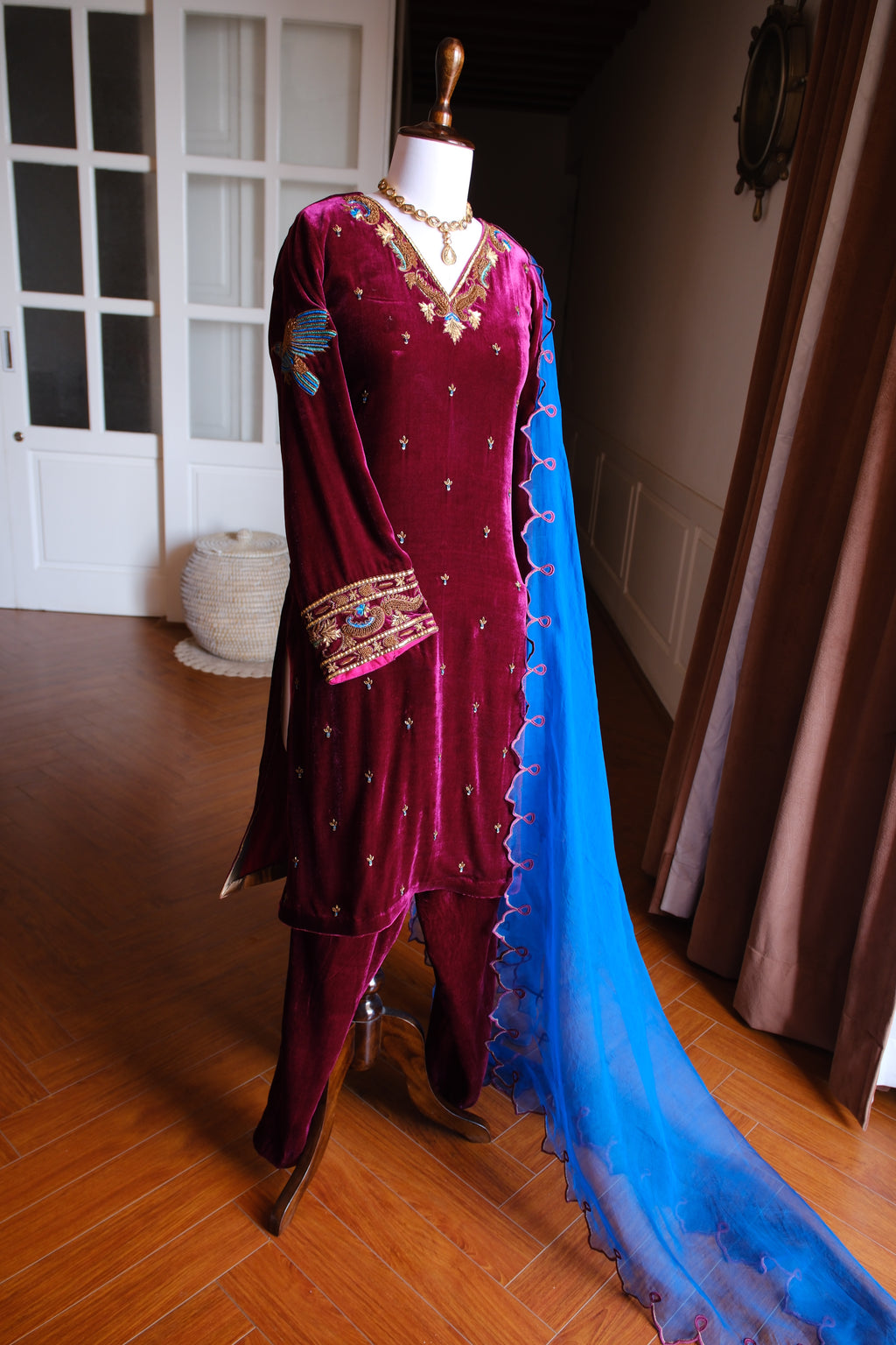 Birdy Velvet Suit Set